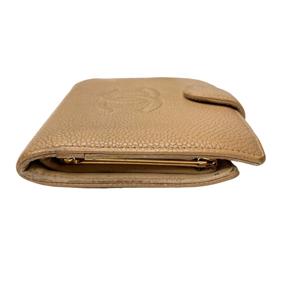CHANEL Beige Pebbled Leather Bi-Fold Wallet - Picture 7 of 16
